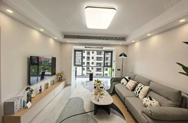 城投平安居3室2厅98㎡43.8万二手房图片