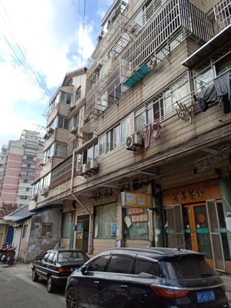 城基路155弄小区 