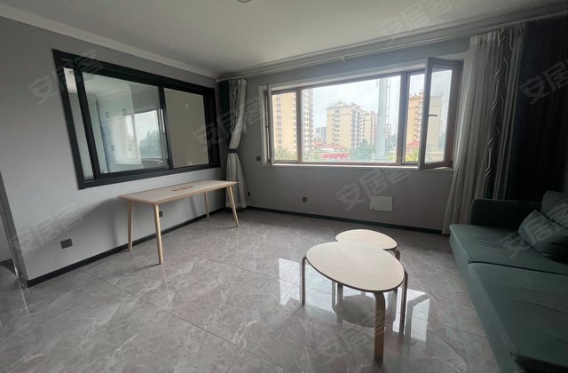 恒信巴塞小镇3室2厅96.53㎡48.8万二手房图片