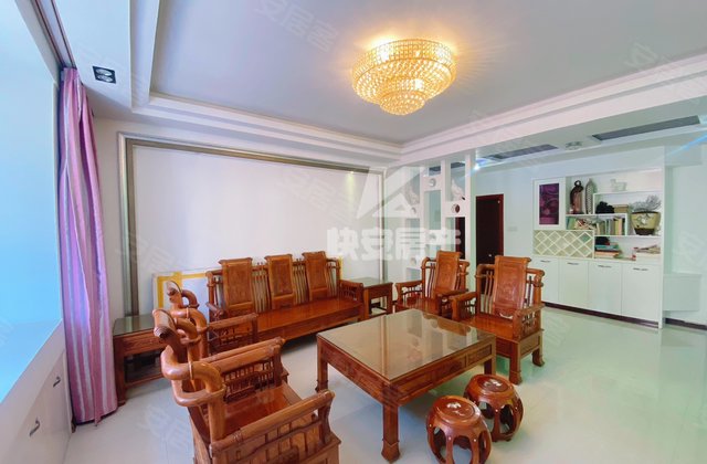 西航海坛名街4室2厅147㎡96万二手房图片