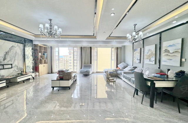 紫金学苑4室2厅155㎡74万二手房图片