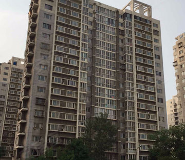 秋瑞家园 中间好楼层 位置好 临近地铁