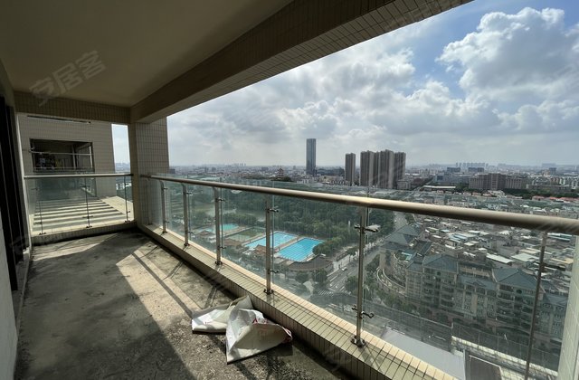 中山房产网>中山小区>小榄小区>菊城大道小区>龙山华府>小榄里的