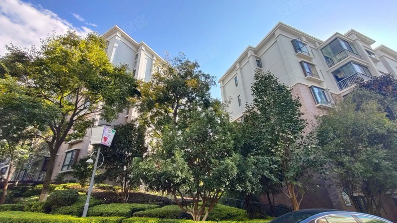 白龙潭俊园淏园