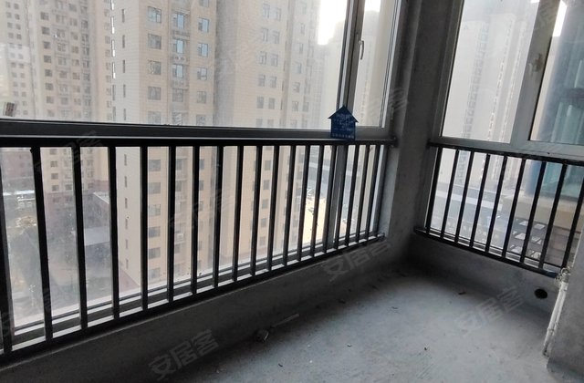 中房越秀城3室2厅136㎡96万二手房图片