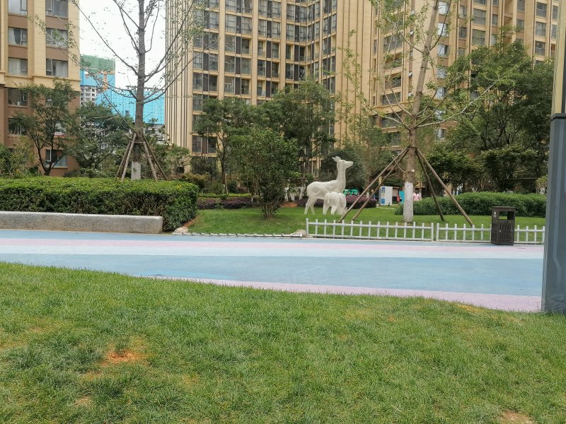蓝光水岸公园,广福路,近康福路-昆明蓝光水岸公园二手房,租房,房价