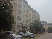(诚售)环湖花园二区   精装3室2厅2卫 中间楼层  满五