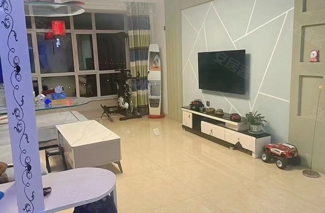 御景江山3室2厅137㎡39.8万二手房图片