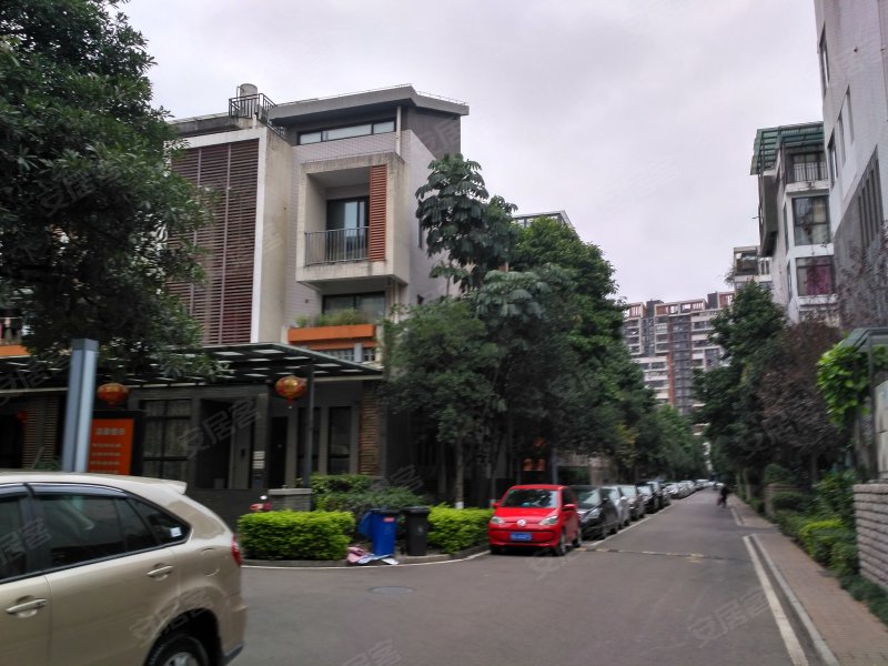 中天金海岸四期天骄苑(别墅)