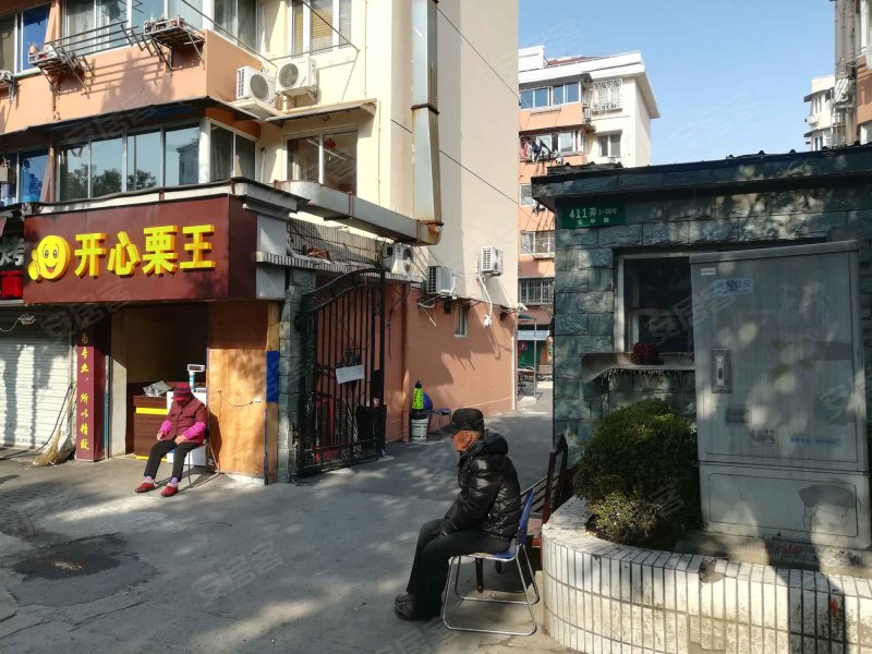 芳华路411弄小区 