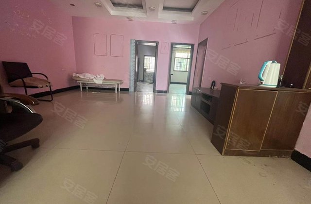 白塔中路16号小区3室2厅120㎡70万二手房图片