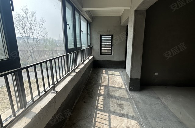 中梁首府3室2厅120㎡49.9万二手房图片