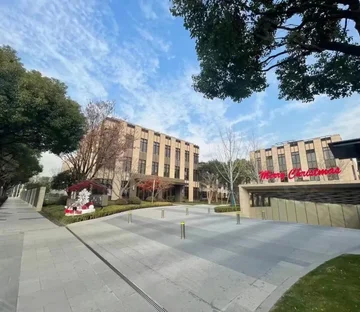 东郊中心
