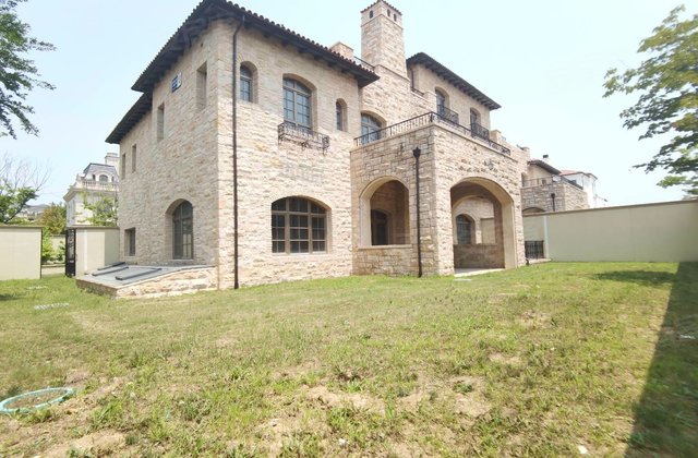 【鲁信半岛美庐二手房,青岛鲁信半岛美庐二手房出售信息】