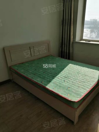 华亨名城1室1厅1卫48.4㎡南35万