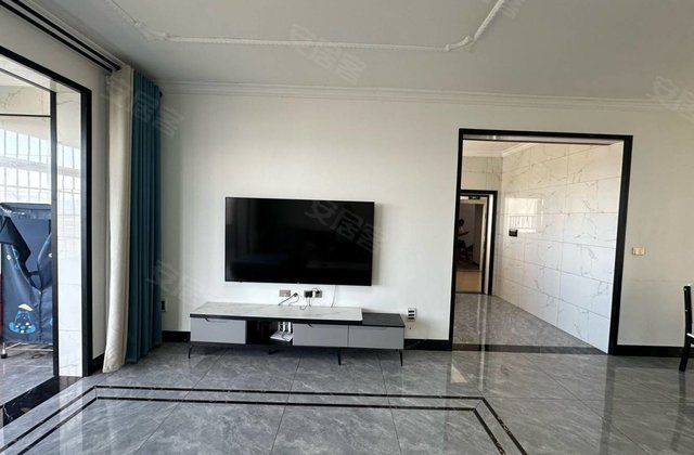 金桥华府4室2厅139㎡55万二手房图片