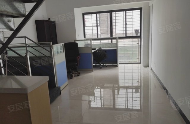 湘中城市广场3室1厅104.76㎡30万二手房图片