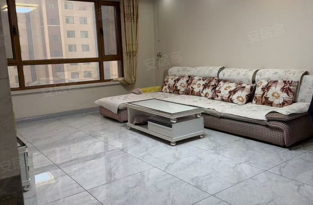 龙嘉花园2室1厅92㎡26.8万二手房图片