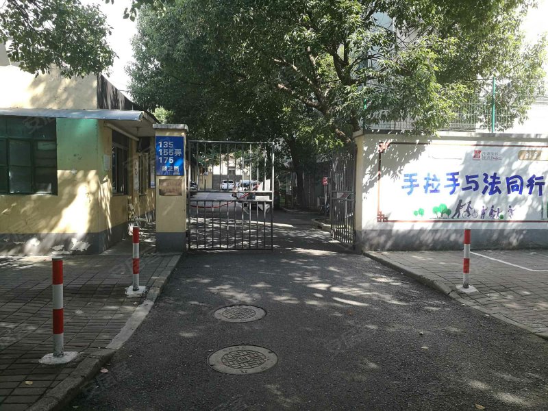 颛卫路175弄小区 