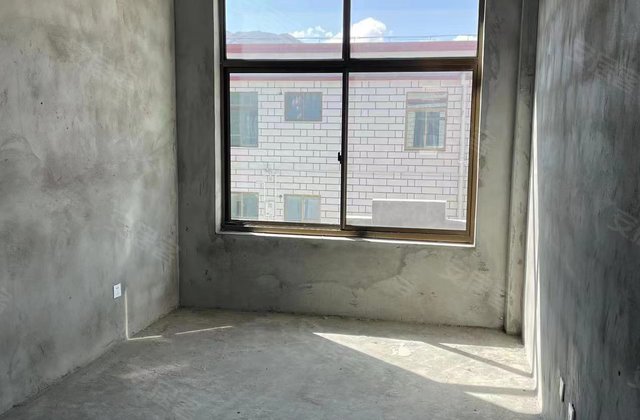 苹果园小区4室1厅133㎡153万二手房图片