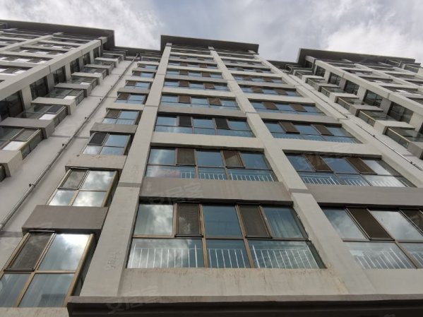 天景上海城3室2厅1卫