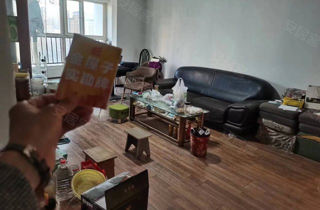 海宏一号E区3室2厅137㎡135万二手房图片