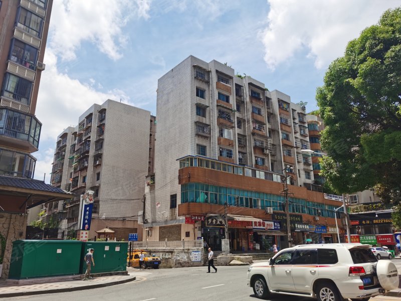 新添寨粮食和物资储备局宿舍,育新路7号-贵阳新添寨粮食和物资储备局