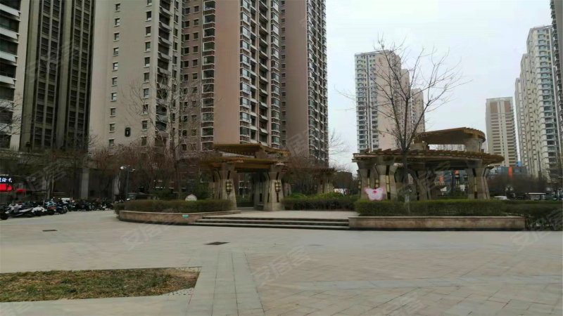 南益名泉春晓东区,堤口路48号