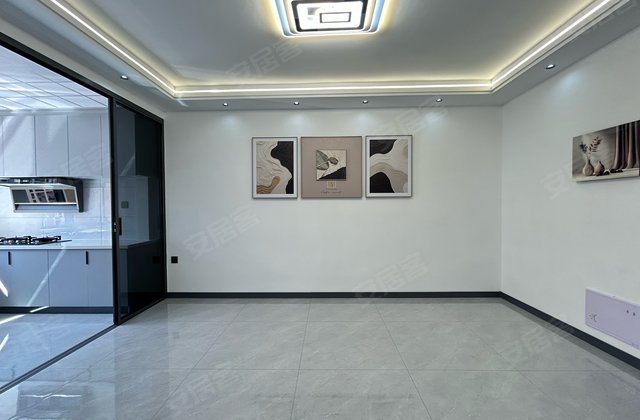 日新小区1室1厅58㎡14万二手房图片