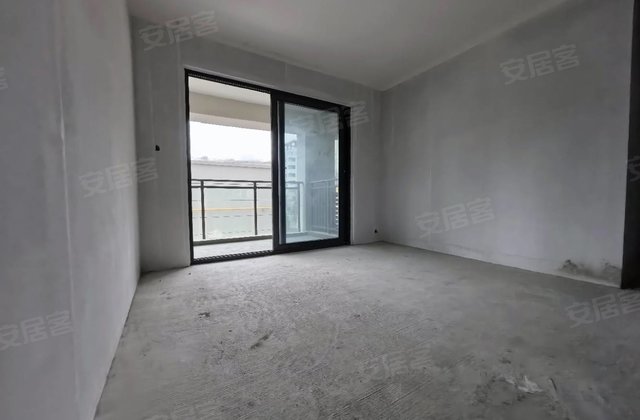 万达阅山府3室2厅125.69㎡40万二手房图片