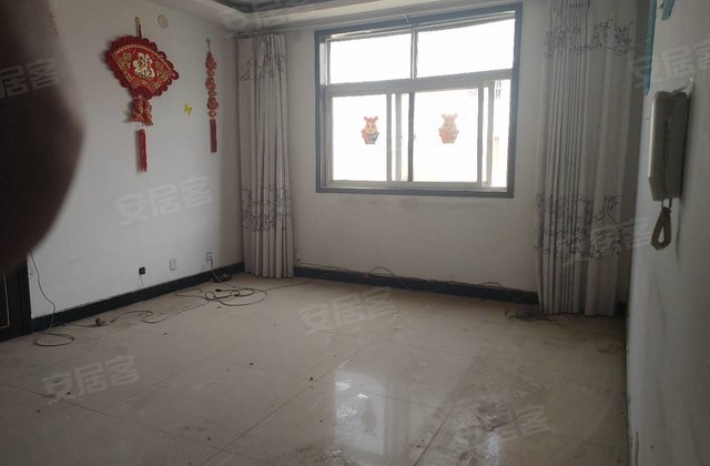 宏源新城3室2厅128㎡28万二手房图片