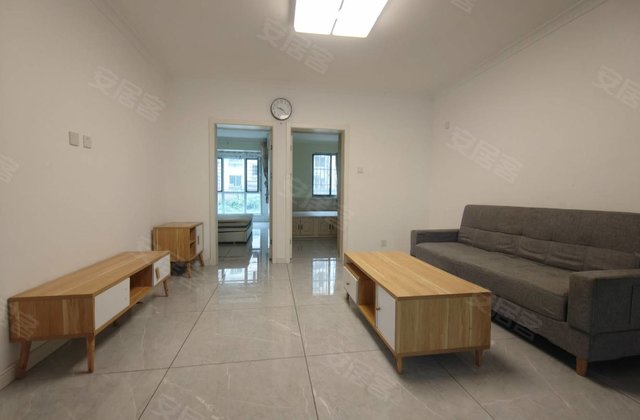 鸣翠园3室2厅80㎡44.8万二手房图片