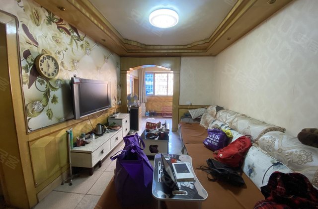 宝灵小区政府家属楼4室2厅94㎡32.8万二手房图片