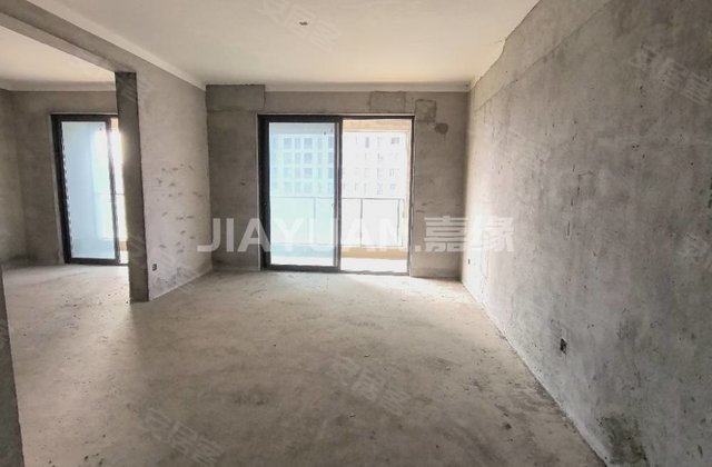 天玺名府4室2厅138㎡235万二手房图片