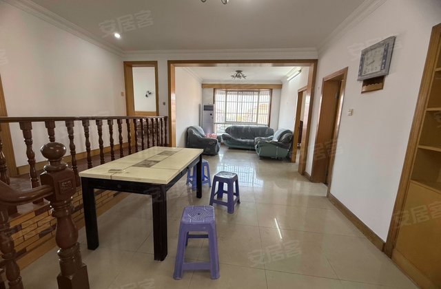 青海新村4室2厅143㎡56.8万二手房图片