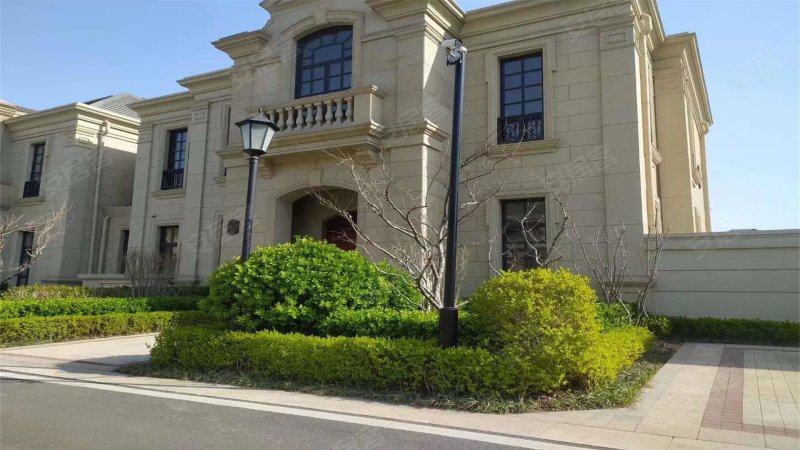 融创半湾半岛(别墅)