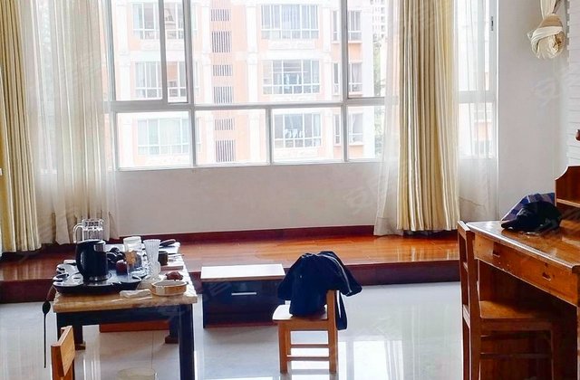 华西馨苑4室2厅170㎡85万二手房图片