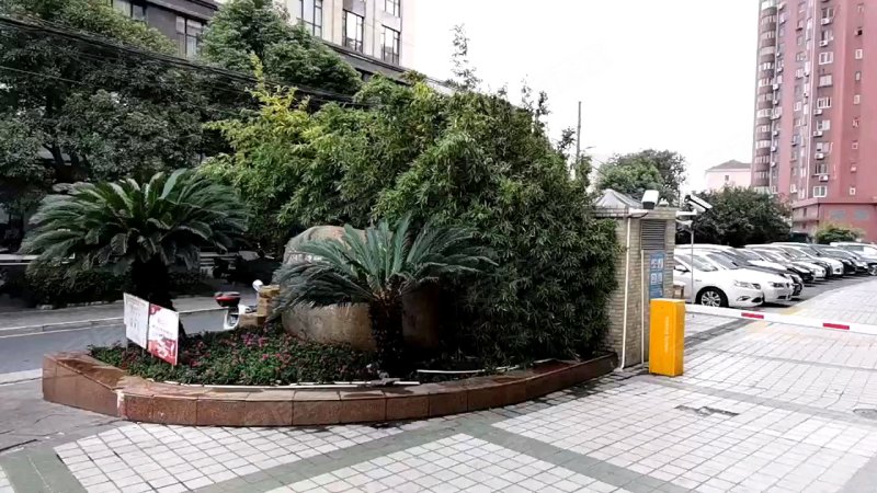 新塘桥生活广场 