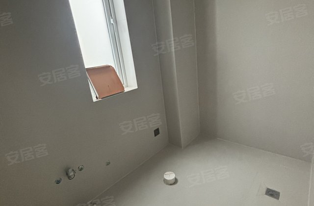 门户壹号山河院子3室2厅130.97㎡49.3万二手房图片