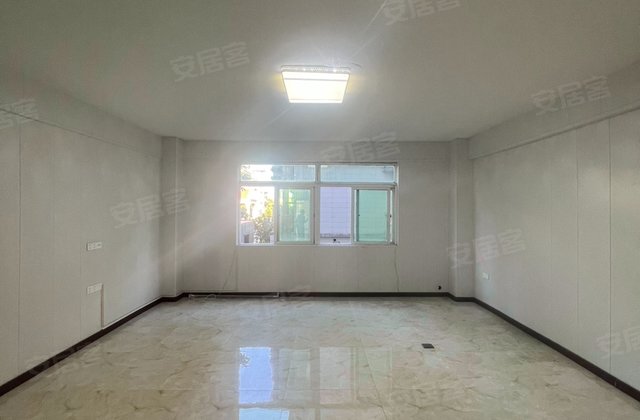 华厦庄园D区4室2厅151㎡86万二手房图片