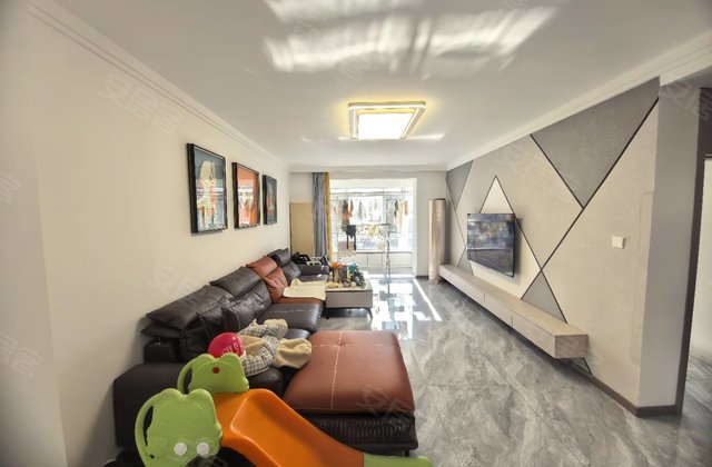 福鑫一品2室2厅105㎡43.8万二手房图片