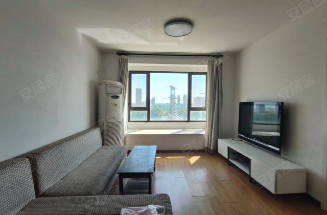 润卓天伦湾(S1区)3室2厅102㎡47万二手房图片