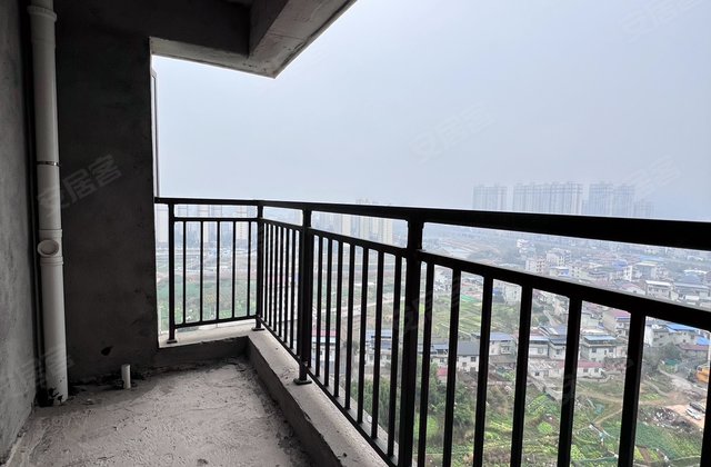 泰和园4室2厅151㎡52.8万二手房图片