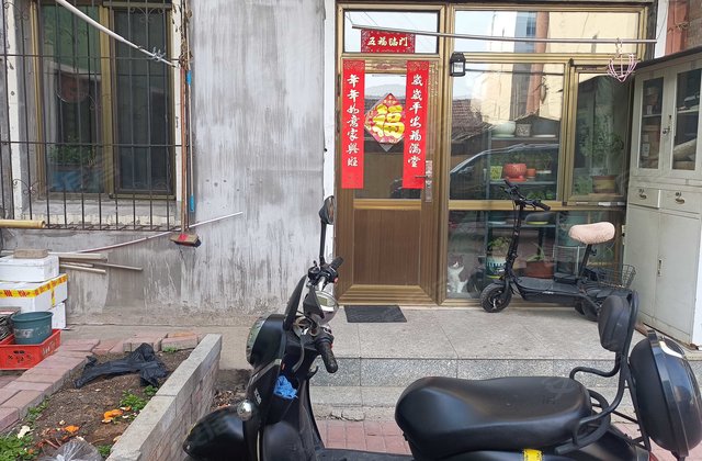 水塔新村2室1厅70㎡20万二手房图片