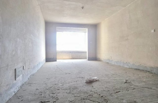 颜山国际3室2厅130㎡61.8万二手房图片