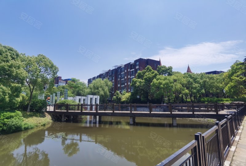 顺驰美兰湖(公寓住宅)