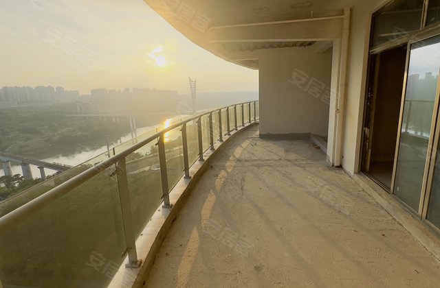 三溪江湾城5室2厅175㎡117.5万二手房图片