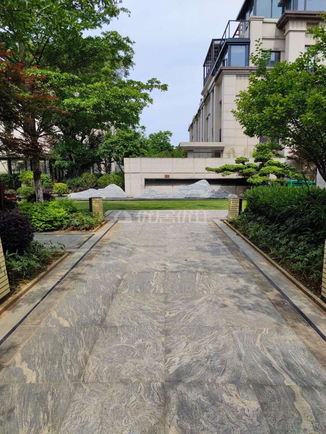 盛天悦景台御园别墅