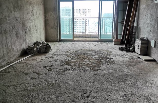 金鼎花园4室2厅152㎡63万二手房图片
