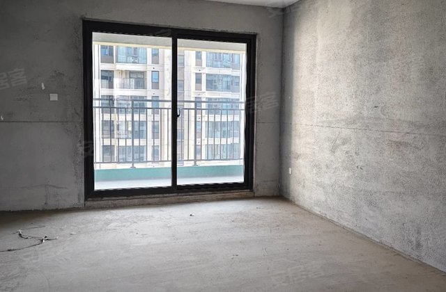 建业学府上院4室2厅141㎡88万二手房图片